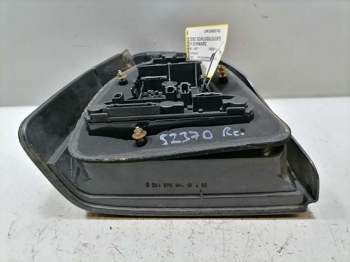 VW Golf 3 Rücklicht Rückleuchte Schlussleuchte rechts Fließheck schwarz getönt Bj.1997